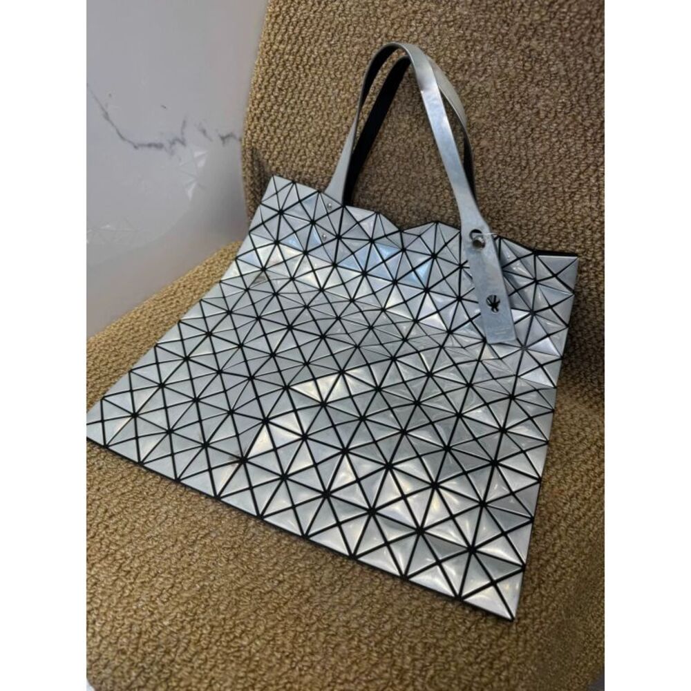Issey Miyake Women Pre-Loved Bag Very Good Condition